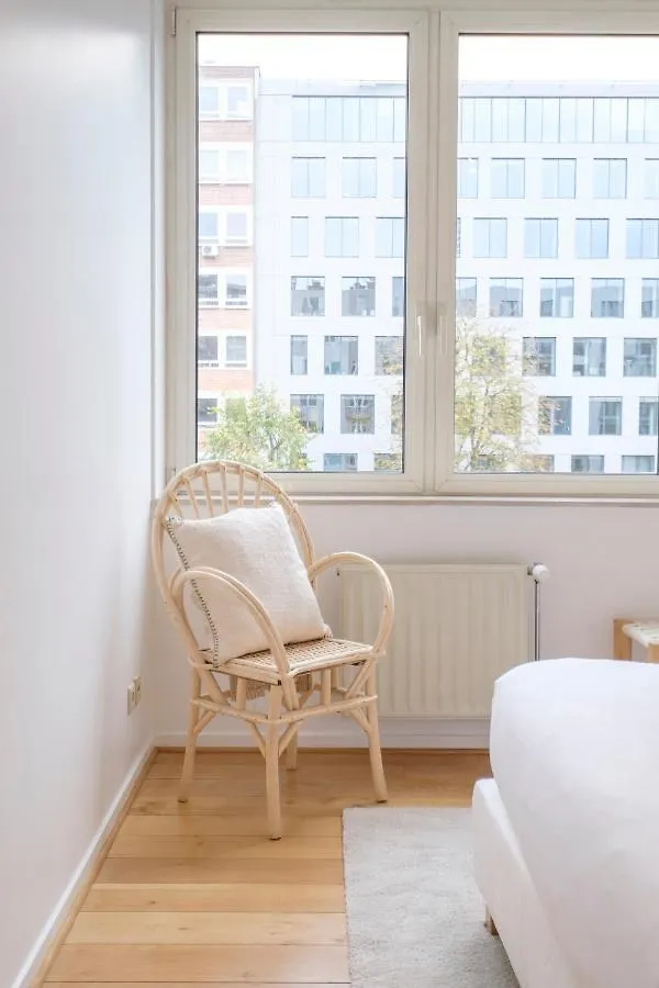 Lumineux Appartement 2 Chambres Entre Le Chatelain Et L'Avenue Louise Брюссель